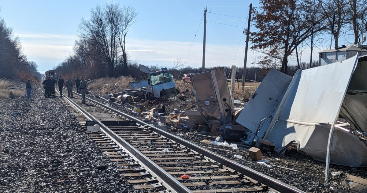 FedEx driver dies after being hit by Amtrak train in Missouri | STLPR