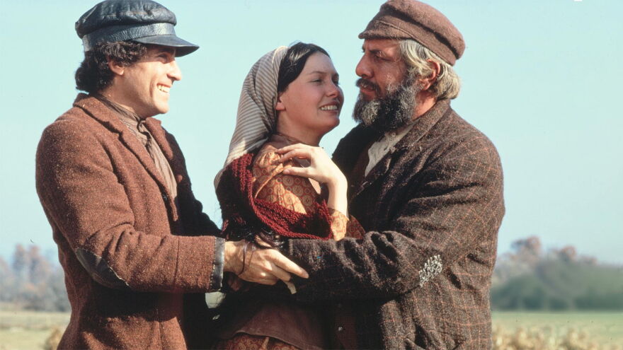 hah fiddler on the roof hero