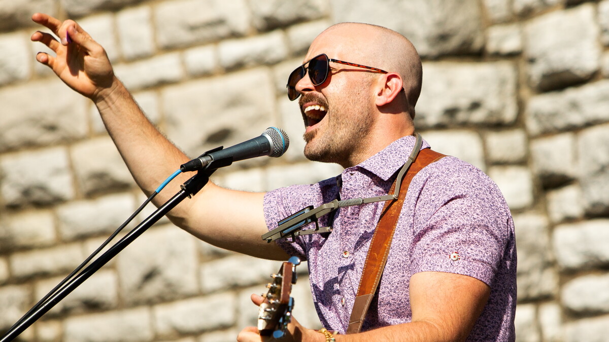 Singer Neil Salsich takes his St. Louis sound to 'The Voice' - Vimarsana News