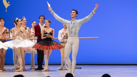A male ballet dancer takes a bow