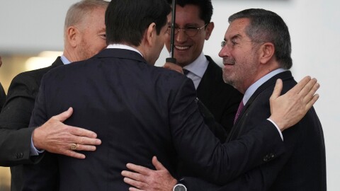 U.S. Secretary of State Marco Rubio greets Mexican Foreign Secretary Juan Ramon de la Fuente, right, Mexican Foreign Ministry Unit Chief for North America Roberto Velasco, center, and U.S. Ambassador Ronald Johnson, left, at Felipe Angeles International Airport in Zumpango, on the outskirts of Mexico City, Sept. 2, 2025. (AP Photo/Jacquelyn Martin, File)