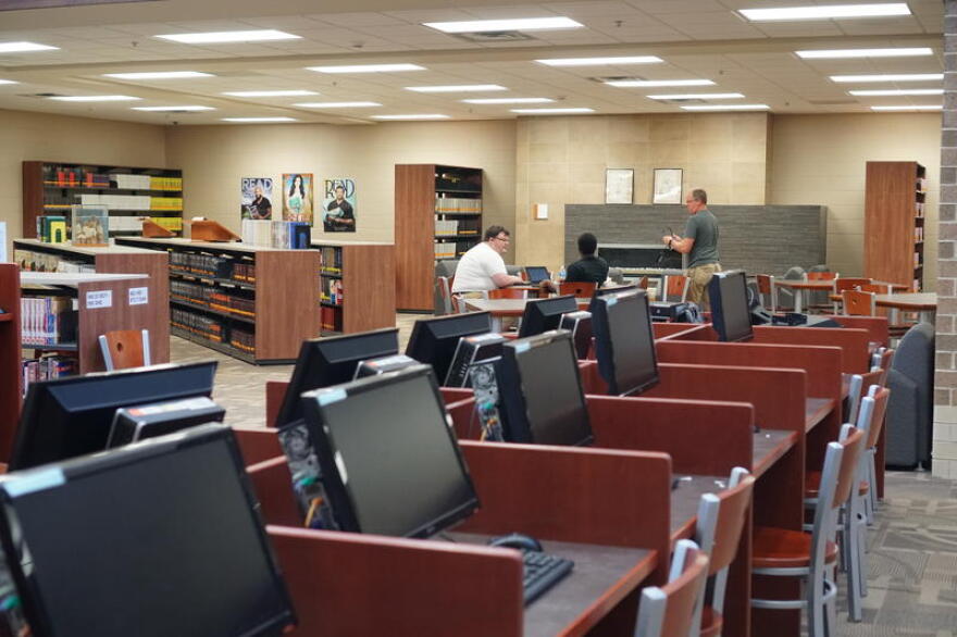 DeKalb High School