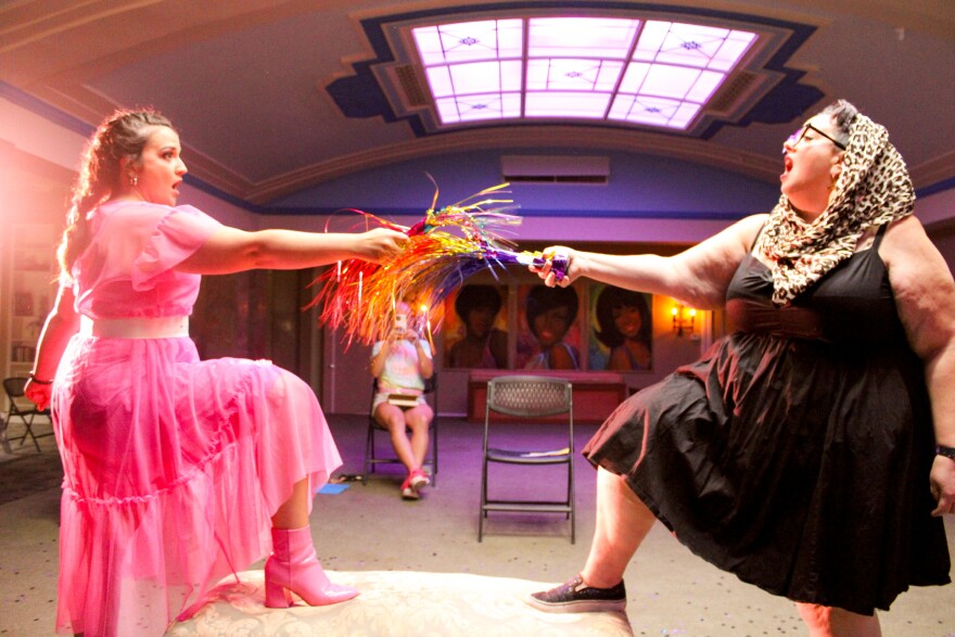 Lily Belle Czartorski (left) and Danielle Wright (right) in Opera MODO's production of D[x]n Pasquale