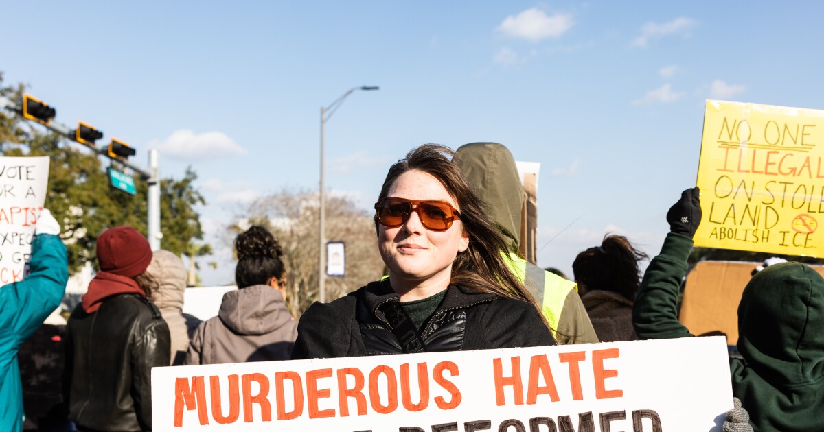 Snow didn't stop ICE protestors at Florida's Capitol
