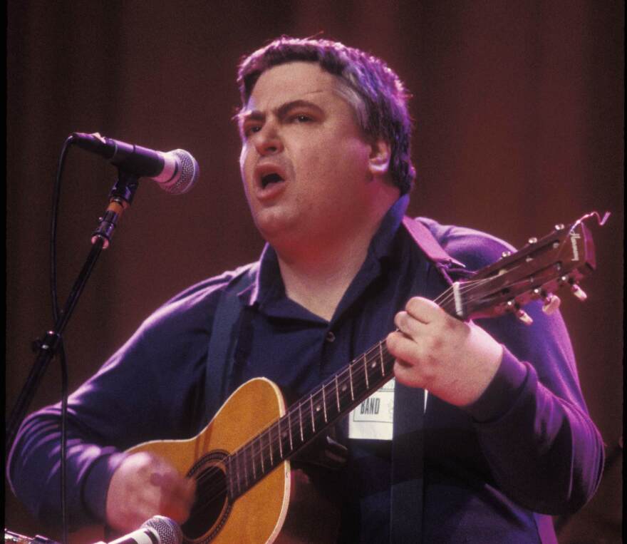 Daniel Johnston performing in 1995.