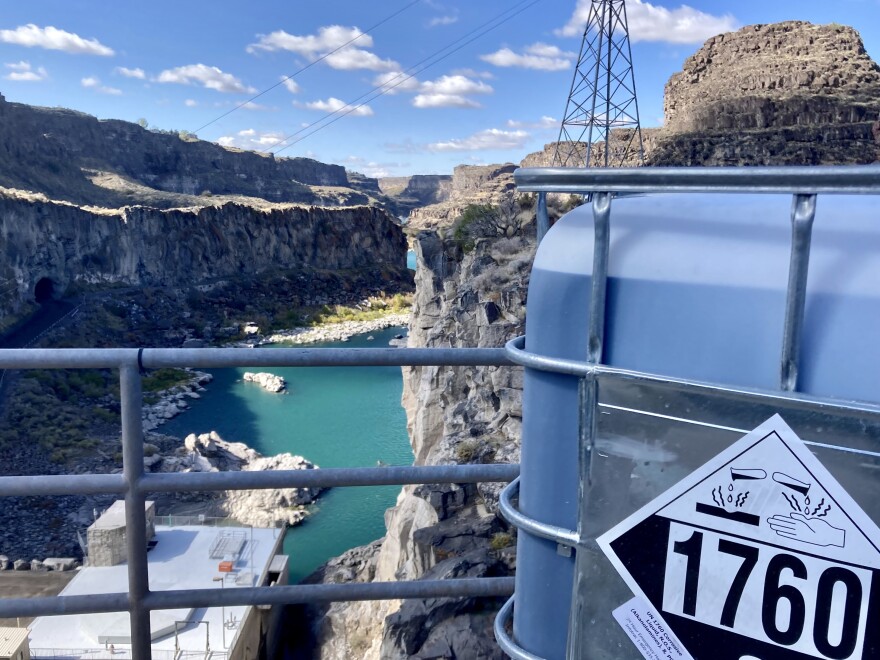 Chemical in front of Twin Falls Dam