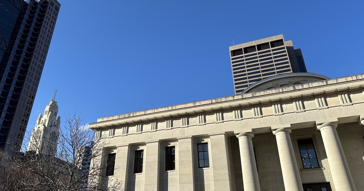 Ohio senator failed to disclose ties to companies, complaint alleges