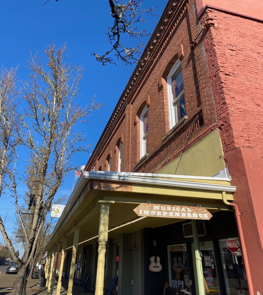 A historic building in Independence, OR.