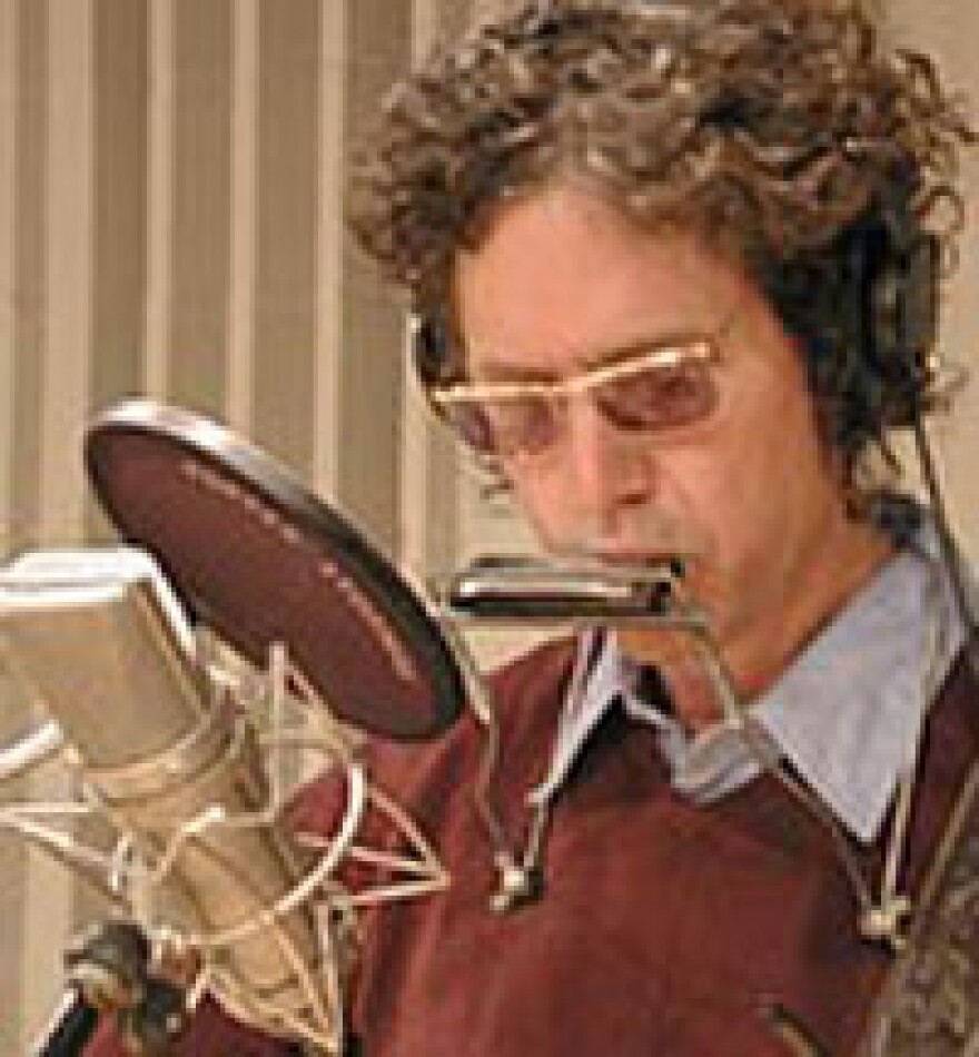 Jayhawks singer, guitarist and principal songwriter Gary Louris