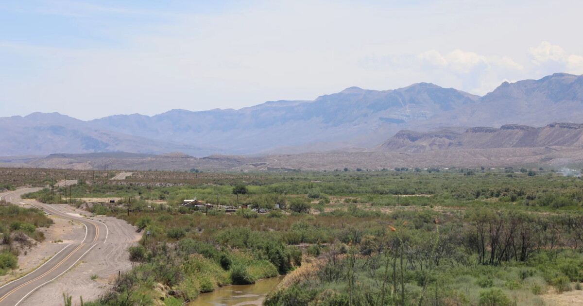 Judge declines to block Big Bend area border wall