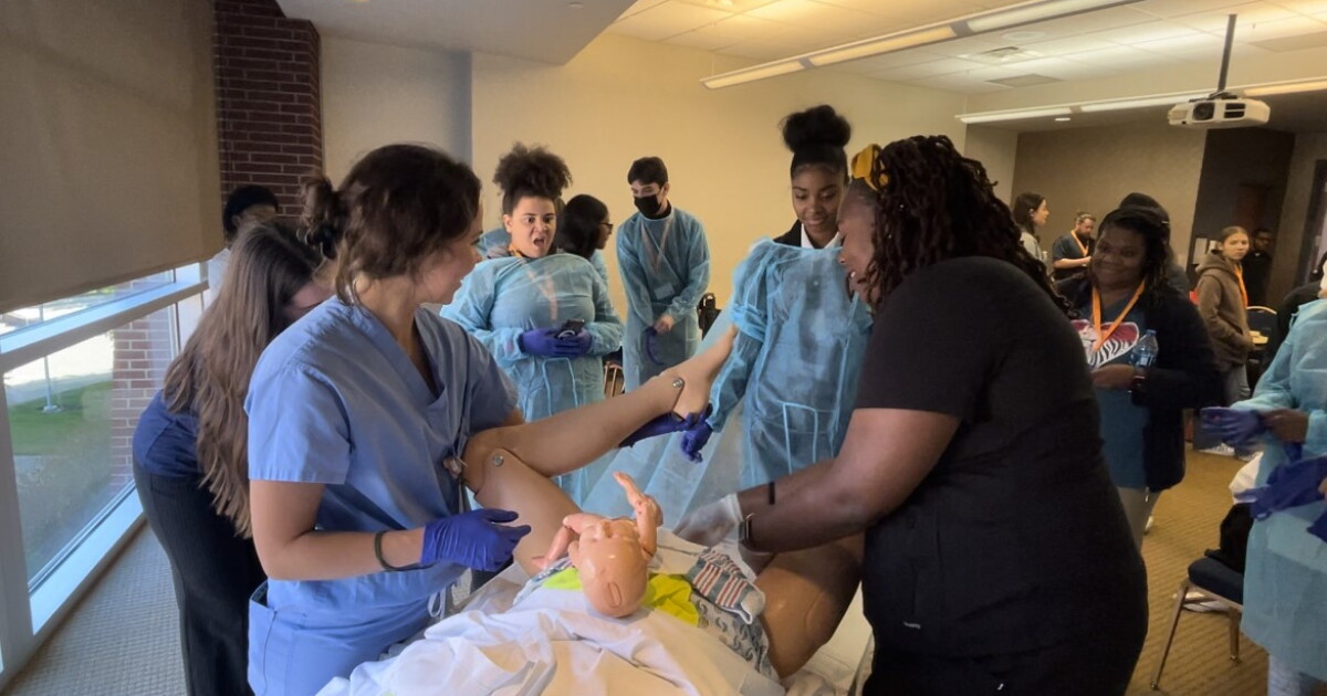 Akron Public Schools students try out medical careers at Future