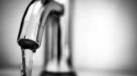 Water faucet