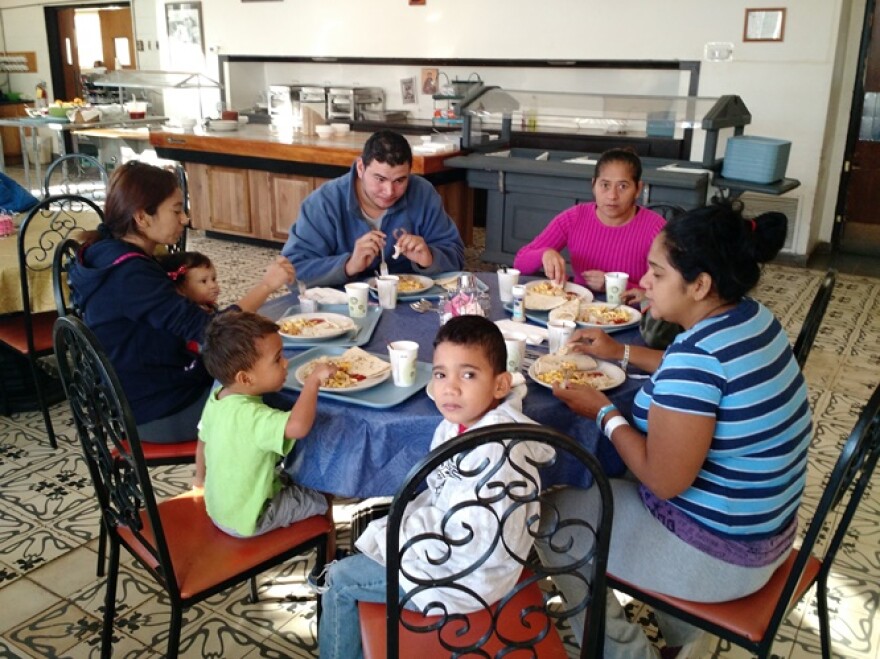 immigrant_families.jpg