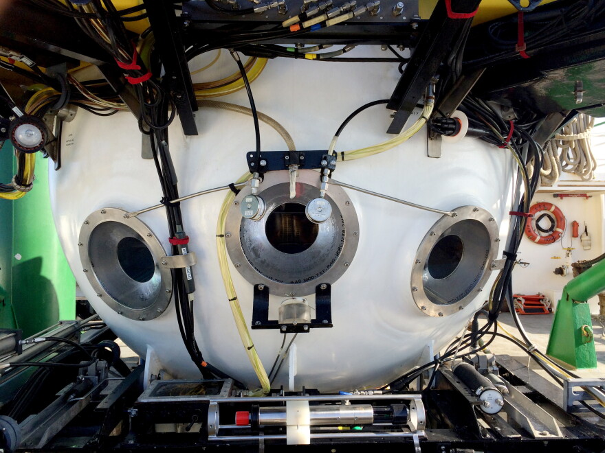 The Pisces V submersible sits on the deck of a research vessel during an expedition to previously unexplored seamounts off the coast of Hawaiʻi Island on Sept. 8, 2016.