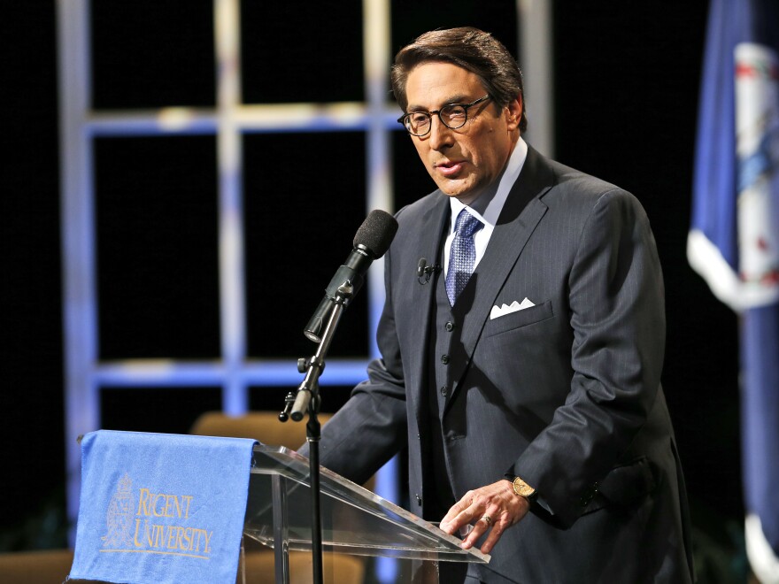 Jay Sekulow introduces Republican presidential candidate Jeb Bush in 2015.