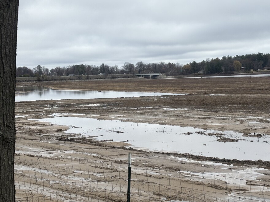Years after a devastating 2020 flooddrained Sanford Lake, officials hope to begin refilling the lake this week. The slow process of restoring Sanford Lake is expected to take until Memorial Day.