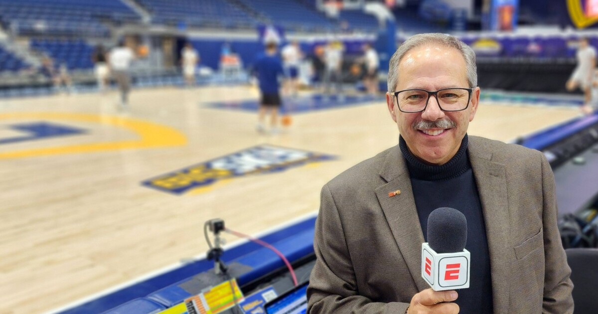Sports broadcaster bids farewell as NAU's 'Voice of the Lumberjacks' after more than 30 years