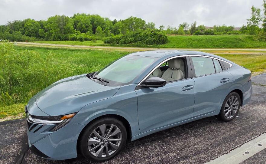 2026 Nissan Sentra SL profile
