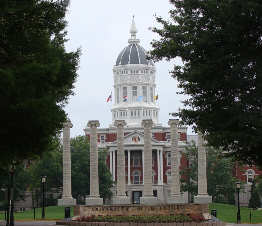 Jesse Hall and the Mizzou columns