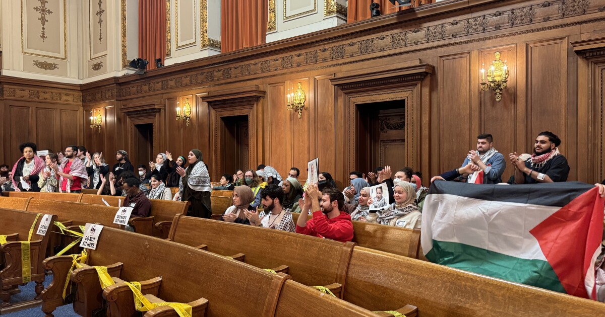 Why can't Cuyahoga, Summit counties not invest in Israel bonds