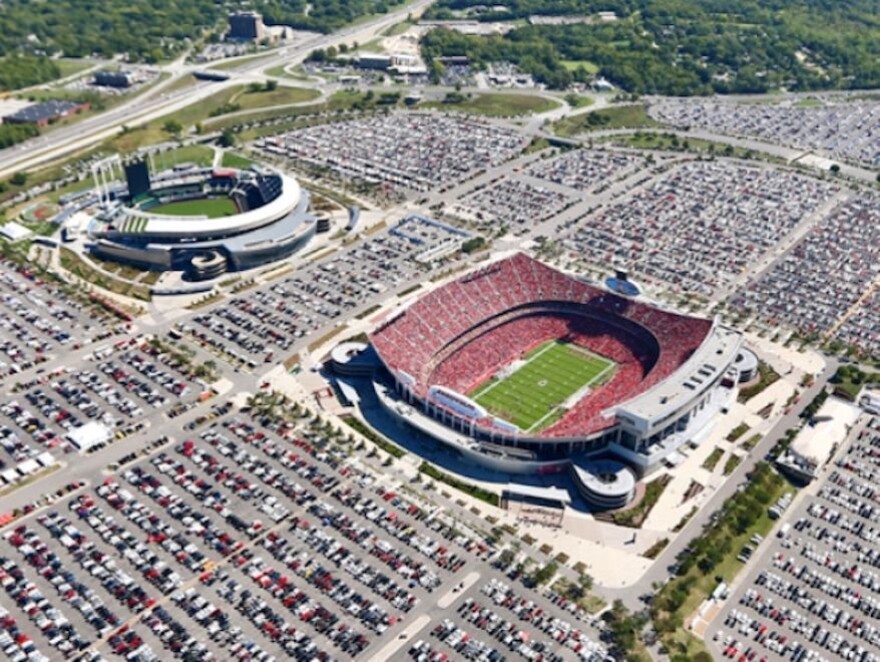 Kansas Citians are frustrated with the Royals and Chiefs. Some doubt the benefits of a new stadium | KCUR - Kansas City news and NPR