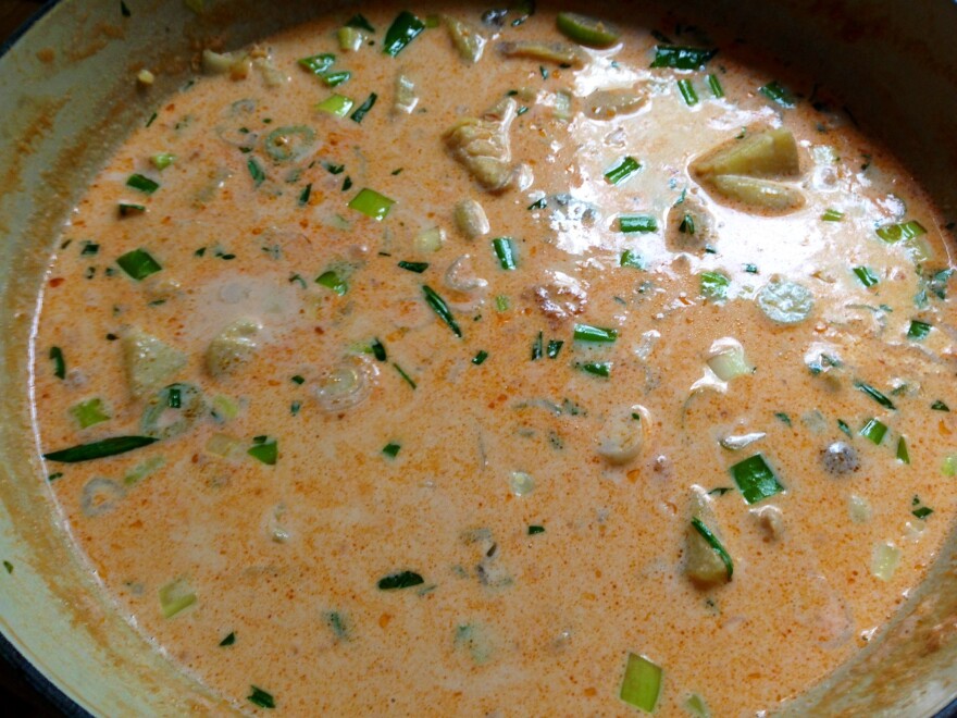 Creamy Maine Lobster Broth