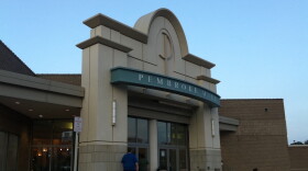 Photo by Mike Kalasnik / Creative Commons Share Alike 2.0. The entrance to Pembroke Mall.