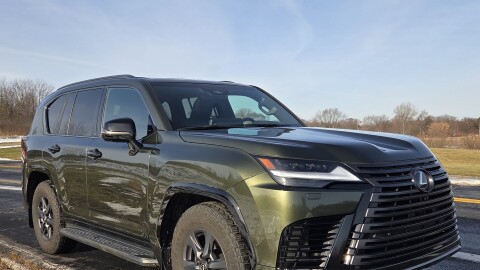 2025 Lexus LS 700h Overtrail right front