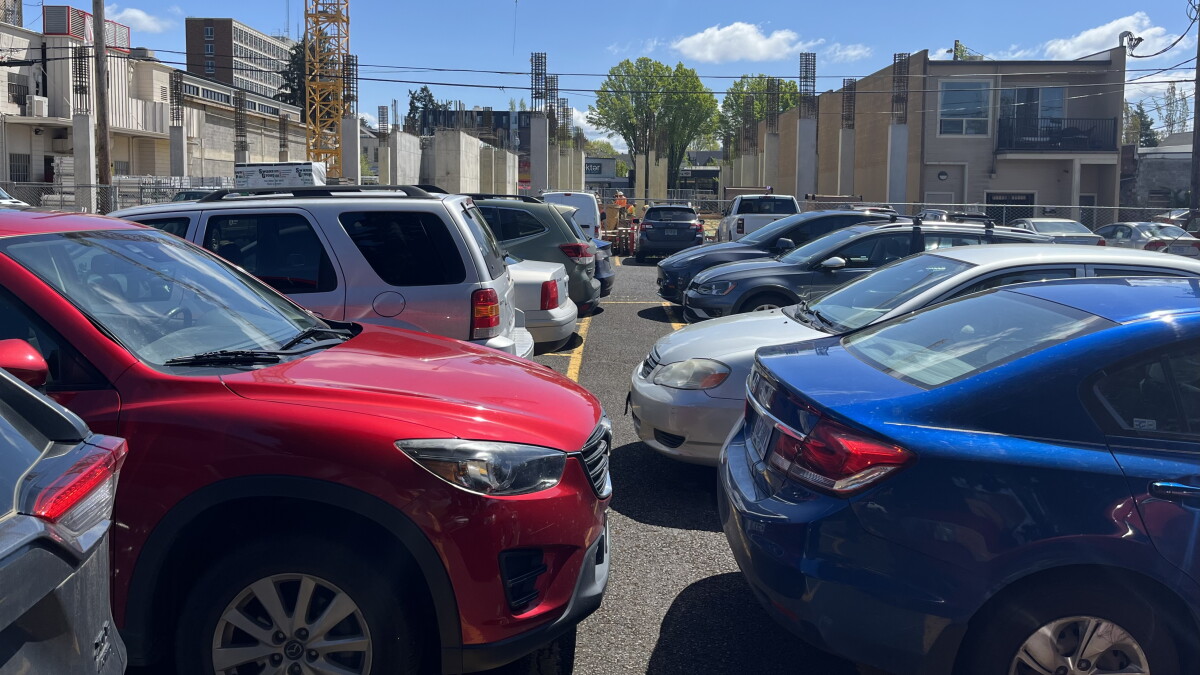 Eugene must change its off-street parking requirements to comply with new state rules - Vimarsana News