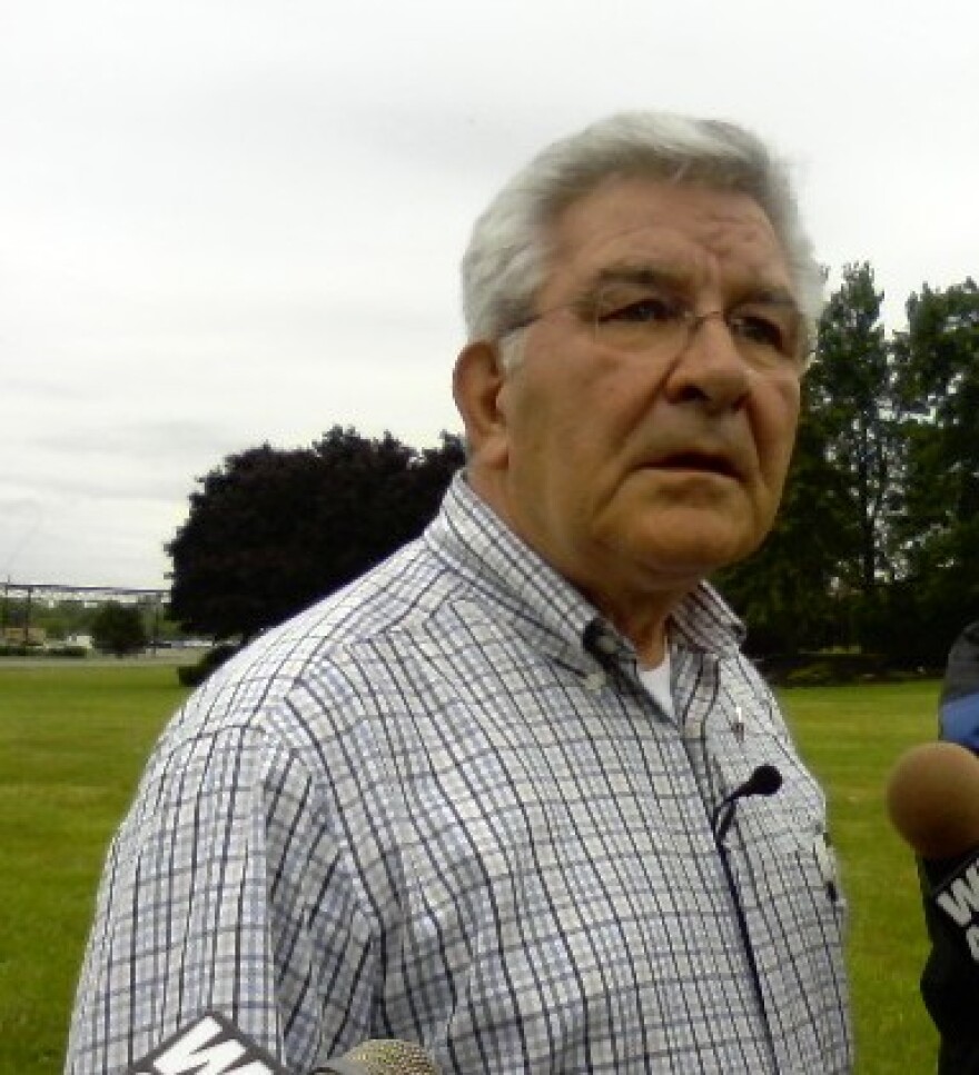 Delphi retiree Bob Hagen