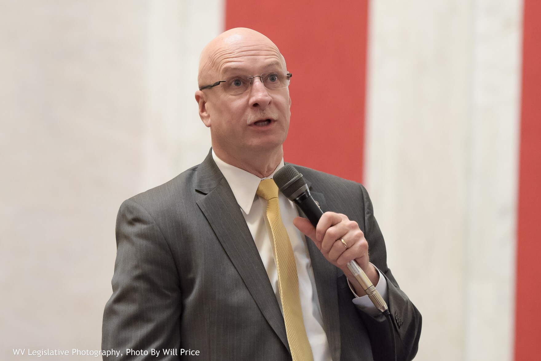 Senate Finance Chairman Craig Blair, R-Berkeley, speaking during a Senate floor session.