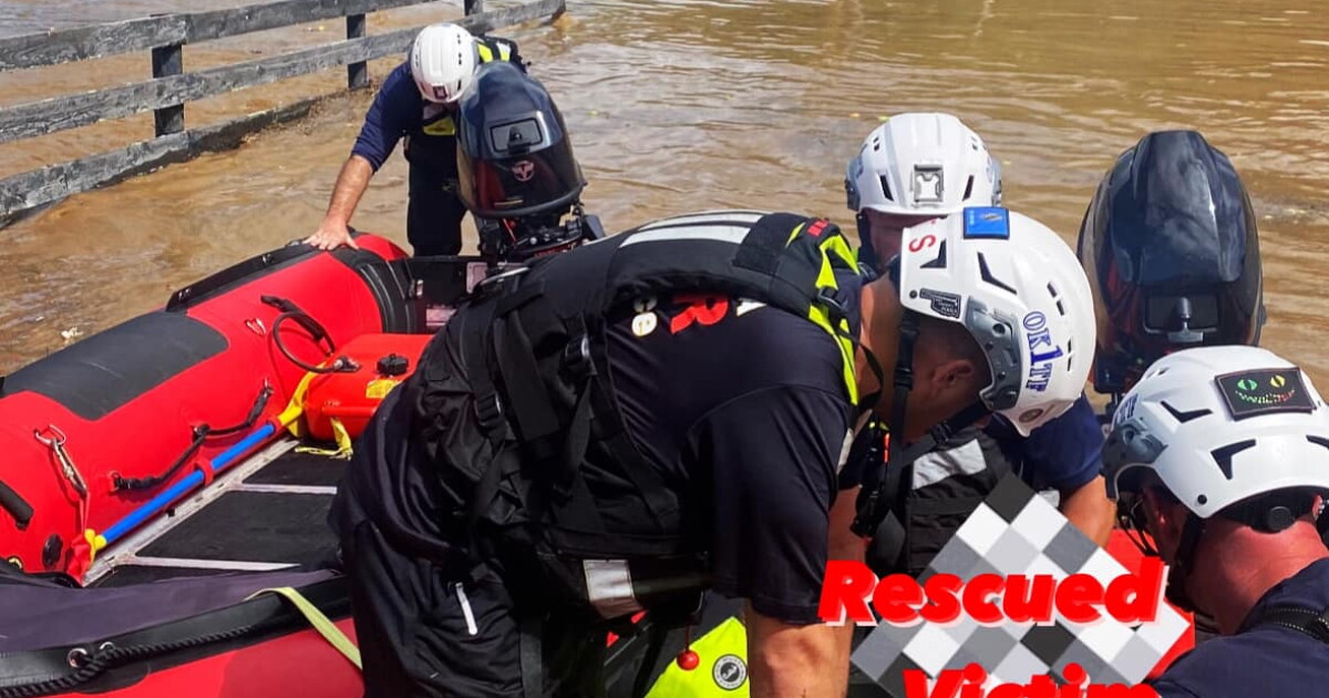 Oklahoma Rescue Oklahoma swift water rescue team rescues four people trapped in ...