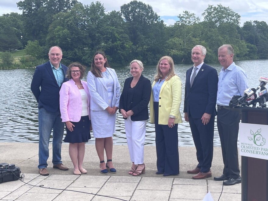 Members of Olmsted Parks Conservancy, Delaware North and City of Buffalo officials who are helping make this possible.