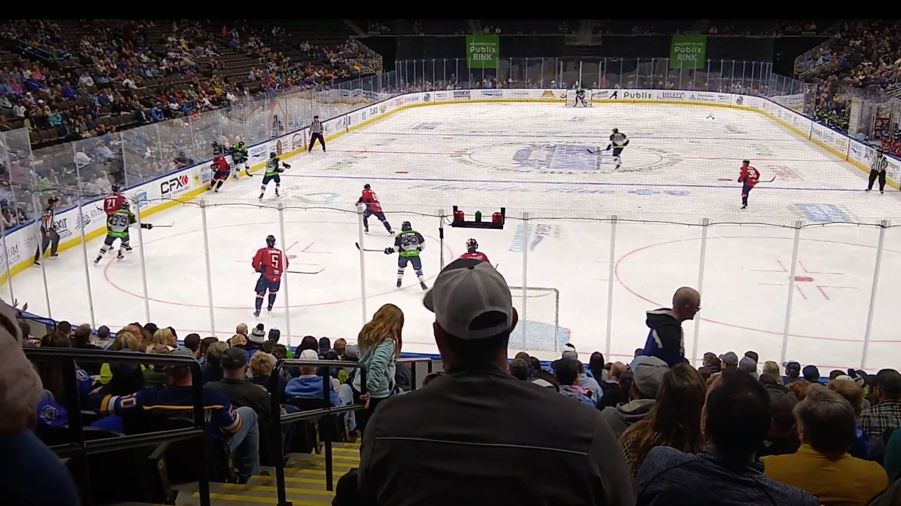 jax-icemen-fans-split-over-team-s-response-after-player-was-suspended