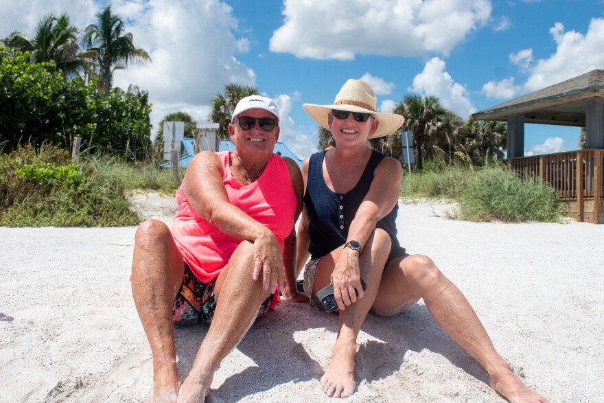 Chris and Mia beach photo