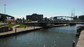 Buffalo river at Canal side