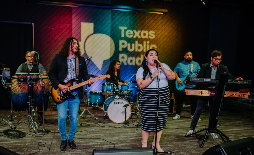  Stephanie Bergara sings with Bidi Bidi Banda at Texas Public Radio.