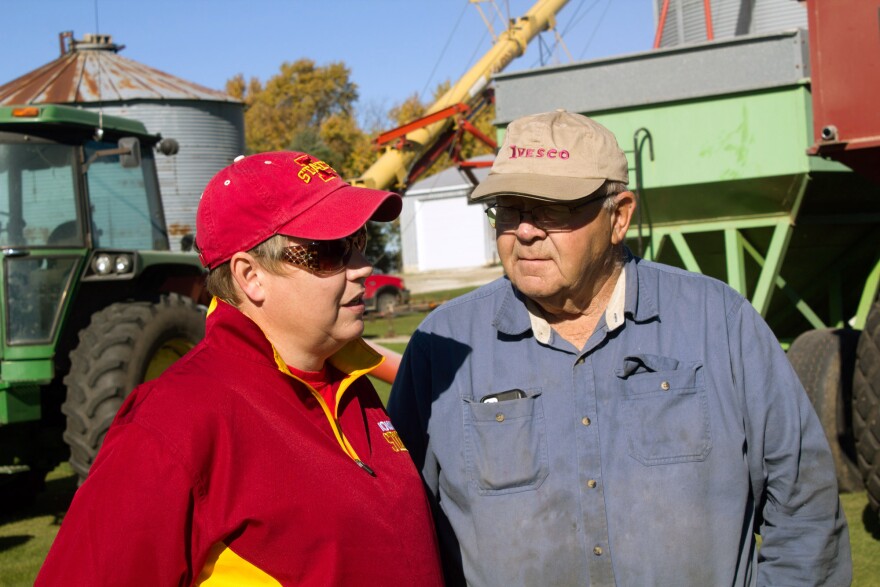 Agronomist Angie Rieck-Hinz and farmer Edwin Johnson have teamed up to help Iowa State University researchers with on-farm trials.