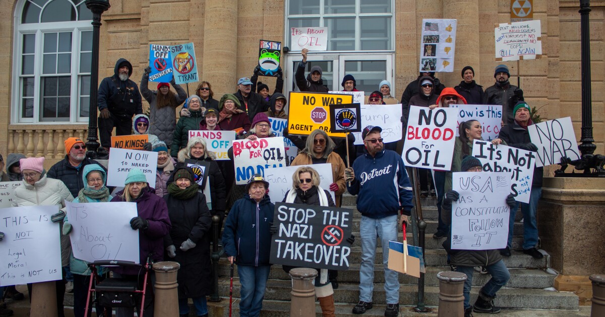'Hands off Venezuela': Dozens gather in Bay City to oppose US military actions
