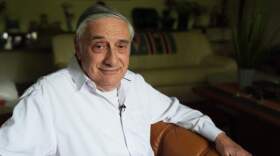 Joel Mokyr of Northwestern University, poses at his home after winning the Nobel prize in economics, Monday, Oct. 13, 2025, in Skokie, Ill. (Nam Y. Huh/AP)