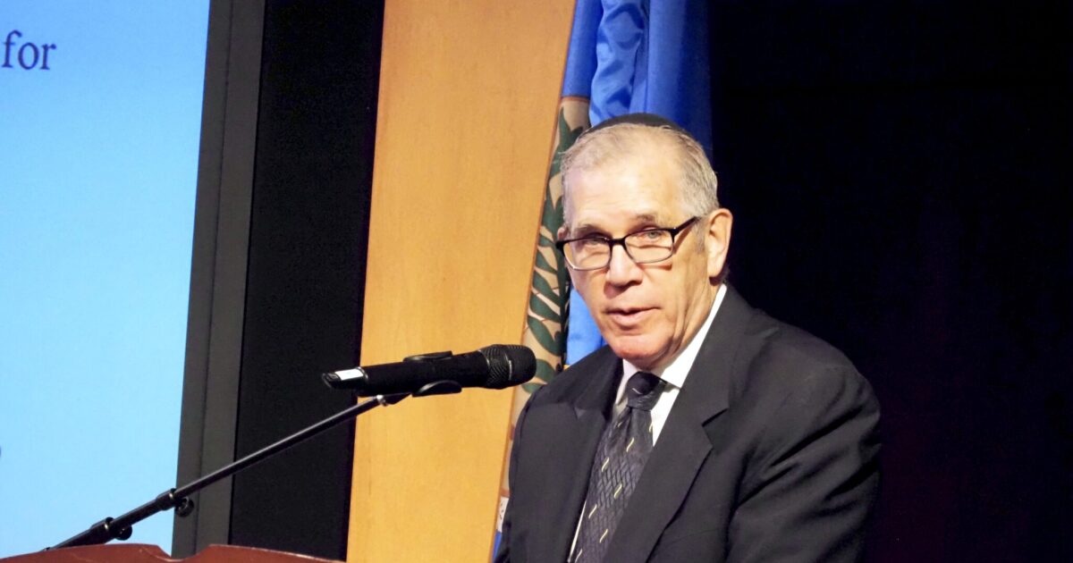 Civil rights groups call for rejection of Jewish charter school in Oklahoma