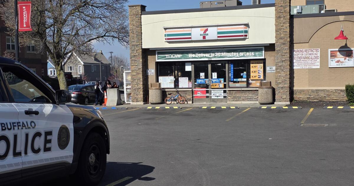 Buffalo man arraigned in convenience store shooting