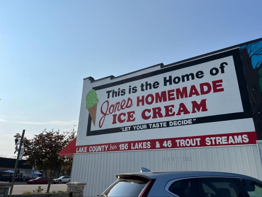 Mural outside a much-loved ice cream shop downtown. (Photo: Claire Keenan-Kurgan / IPR)