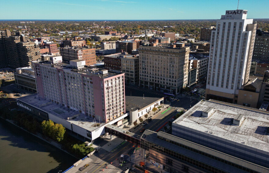 The former Rochester Riverside Hotel at 120 E. Main St. in downtown Rochester, N.Y., has been vacant since closing in early 2020. The building awaits a proposed $61 million redevelopment by local developer Angelo Ingrassia and Ellicott Development that would convert the property into a mixed-use complex with hotel rooms, apartments, retail and restaurant space. The Hyatt Regency is slated for a $16 million renovation, intended to elevate the property's status while addressing the drive-up entryway, security and other features.