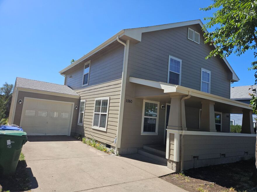 Image of a low-income duplex in west Eugene.
