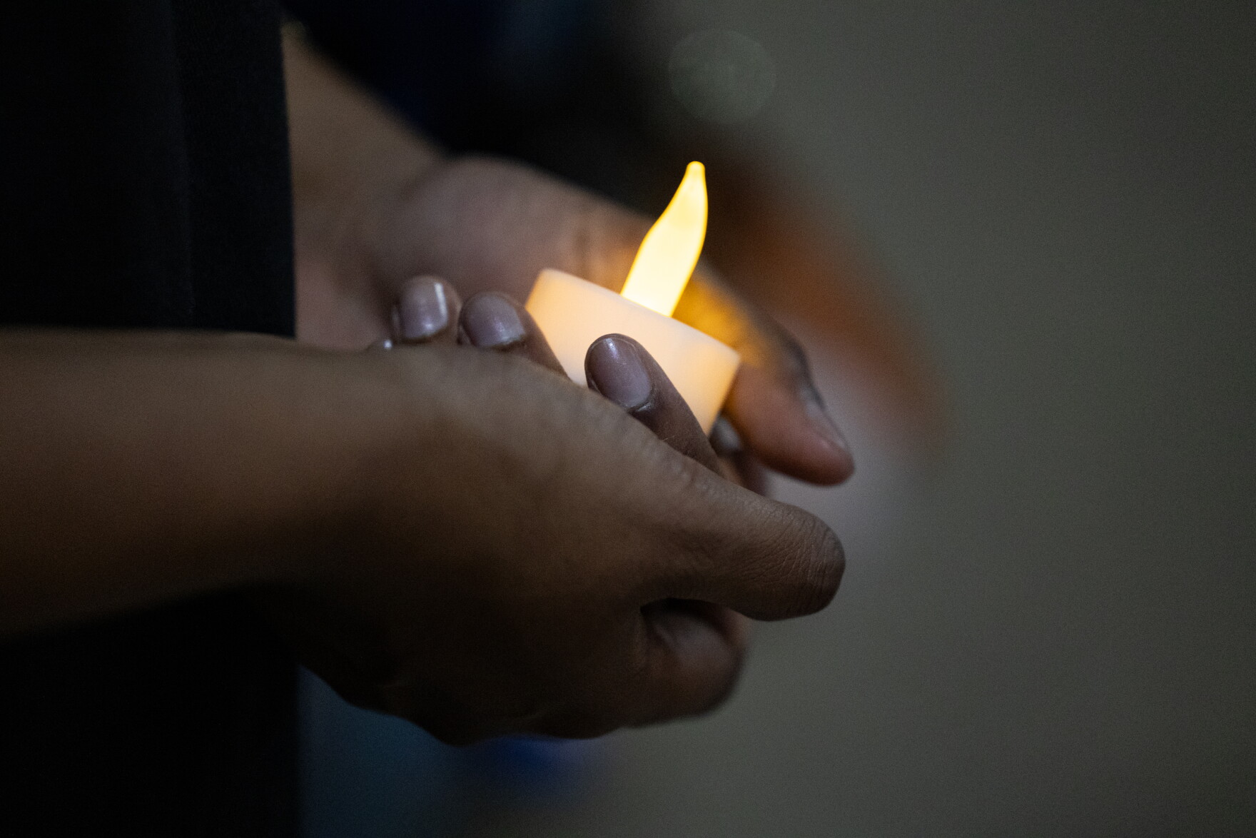 UT Austin hosts vigil for victims of Sixth Street shooting | KUT Radio ...