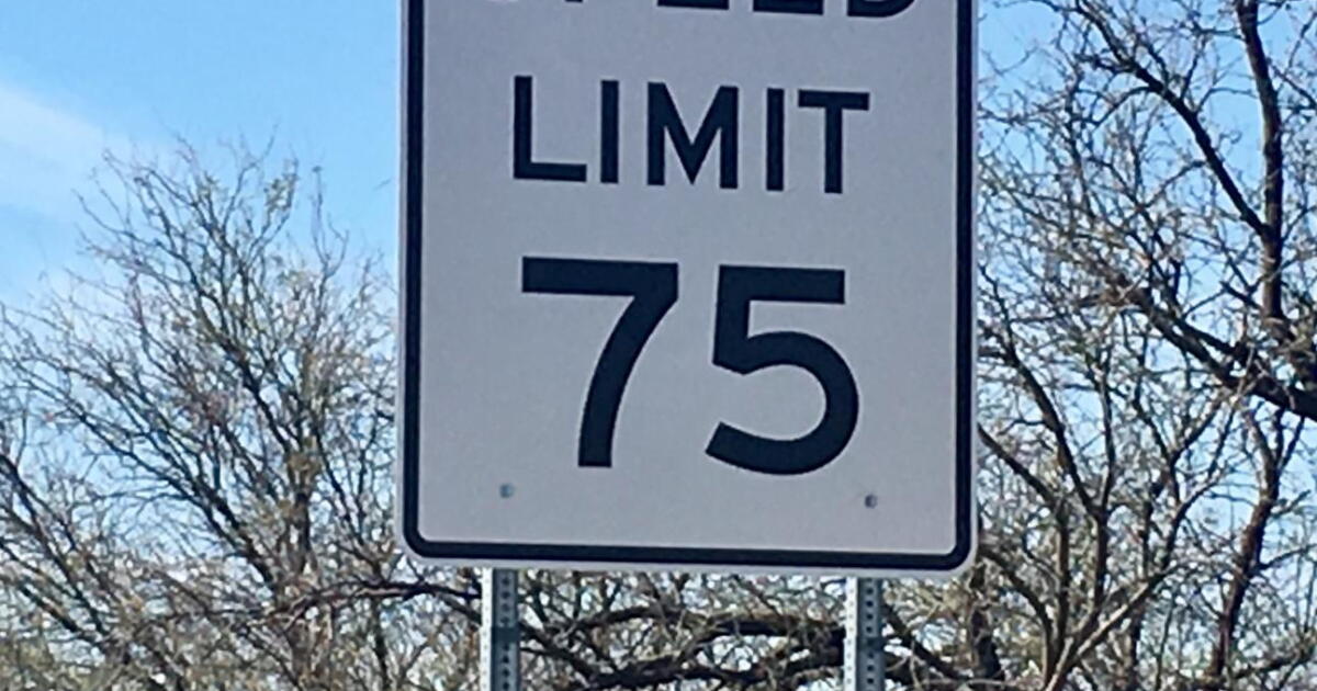 Proposed Arizona bill could remove speed limits from rural highways