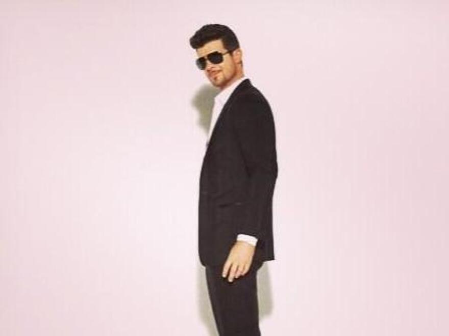 This is Robin Thicke.