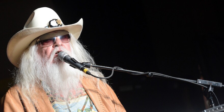 NASHVILLE, TN - OCTOBER 09: Leon Russell performs onstage during the Agency Group Party at at IEBA Conference Day 3 at the War Memorial Auditorium on October 9, 2012 in Nashville, Tennessee. (Photo by Rick Diamond/Getty Images for IEBA)