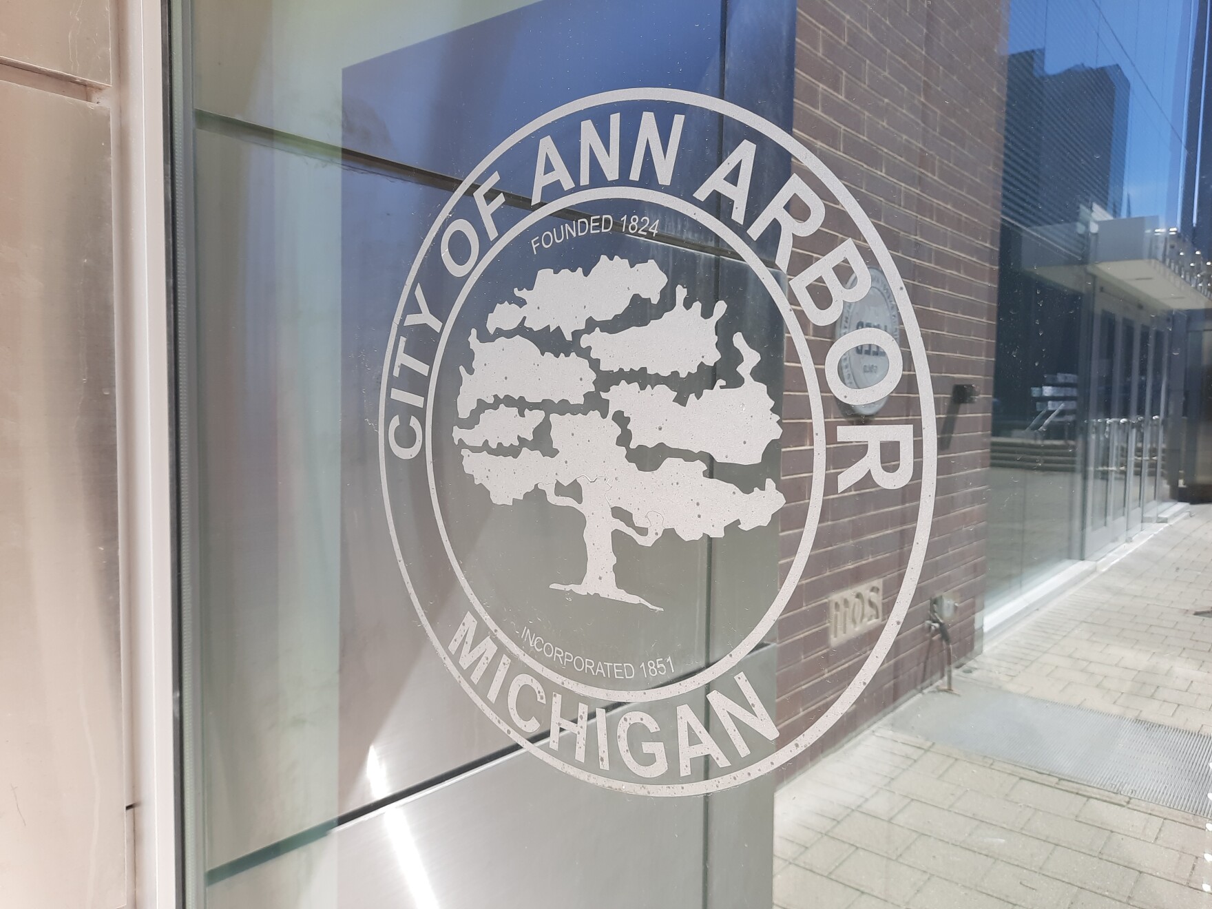 Ann Arbor City Council to discuss new apartment building project and